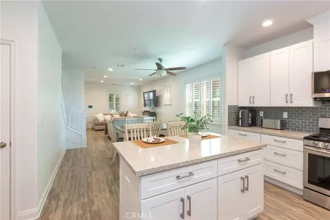 Entry Way - 6301 Rancho Caballo, Paramount, CA 90723 photo 3 of 8