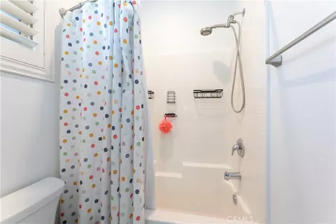 Bath - 6301 Rancho Caballo, Paramount, CA 90723 photo 5 of 5