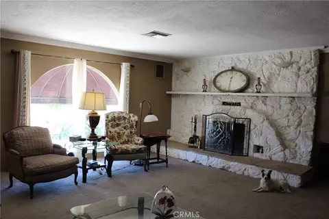 Living - 150278 Arizona, Big River, CA 92242 photo 1 of 2