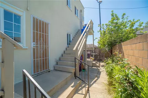 Exterior - 2415 E 7th, Long Beach, CA 90804 photo 6 of 9