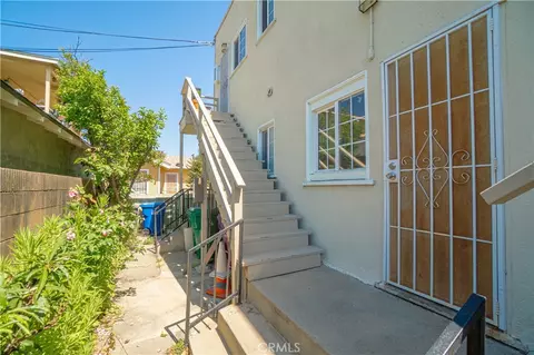 Exterior - 2415 E 7th, Long Beach, CA 90804 photo 7 of 9