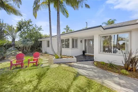 907 Harmony Ln, Fullerton, CA 92831