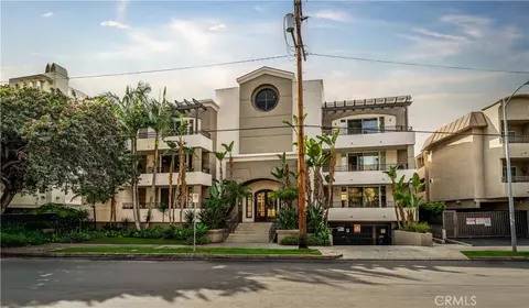 4637 Willis #208, Sherman Oaks, CA 91403
