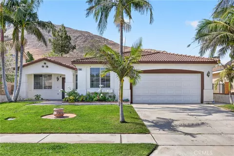 17305 Redmaple St, Fontana, CA 92337