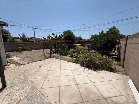 10831 Cedar, Stanton, CA 90680 photo 8