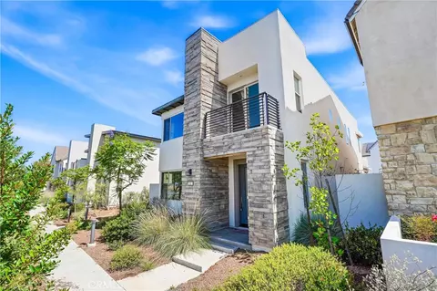 Exterior - 182 Scale, Irvine, CA 92618 photo 5 of 14