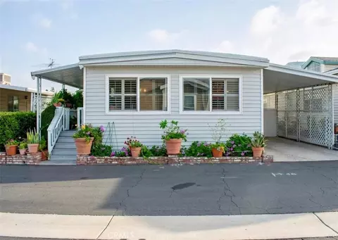 15621 Beach Blvd #SPC 127, Westminster, CA 92683