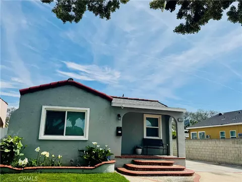 1205 S Flower, Santa Ana, CA 92707