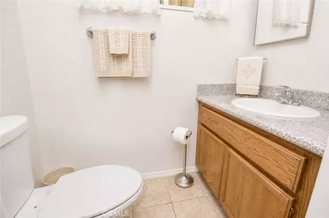Bath - 2030 E Wayside, Compton, CA 90222 photo 2 of 4