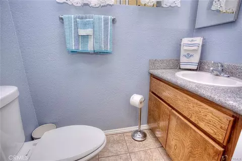Bath - 2030 E Wayside, Compton, CA 90222 photo 3 of 4