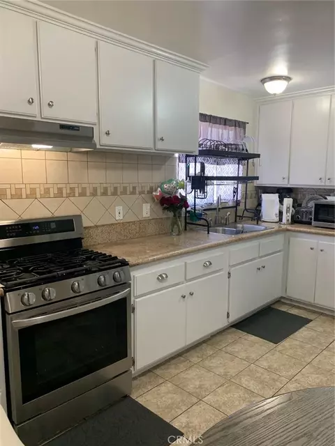 Kitchen - 2030 E Wayside, Compton, CA 90222 photo 3 of 3