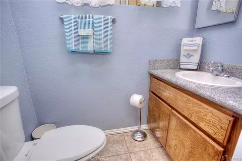 Bath - 2030 E Wayside, Compton, CA 90222 photo 1 of 3