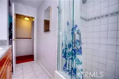 Bath - 2030 E Wayside, Compton, CA 90222 photo 2 of 3