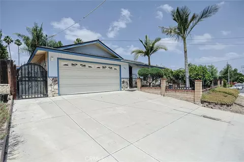 8602 Fanita Dr, Santee, CA 92071