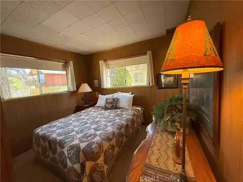 Bedroom - 936 Pinon Ln, Big Bear City, CA 92314 photo 1 of 4