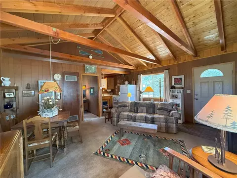 Living - 936 Pinon Ln, Big Bear City, CA 92314 photo 3 of 5