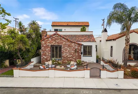114 Argonne Ave, Long Beach, CA 90803