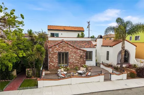 114 Argonne Ave, Long Beach, CA 90803