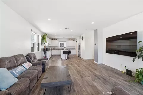 Entry Way - 10881 Shoals Pl, Stanton, CA 90680 photo 2 of 7