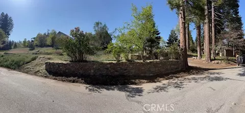 2404 Whispering Pnes, Running Springs, CA 92382