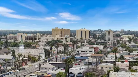 View/Area - 637 E 4th #B, Long Beach, CA 90802 photo 4 of 14