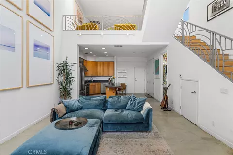 Other - 637 E 4th #B, Long Beach, CA 90802 photo 2 of 32
