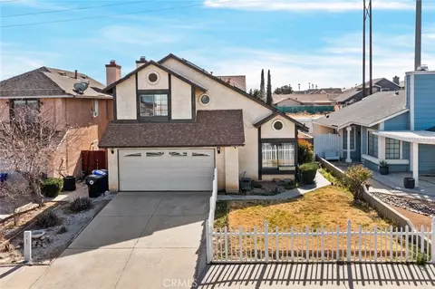 13725 Gemini St, Victorville, CA 92392