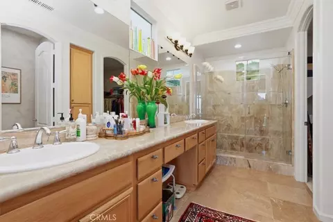 Bath - 23830 La Posta Ct, Corona, CA 92883 photo 1 of 2