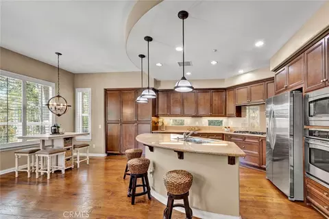 18960 Pelham, Yorba Linda, CA 92886