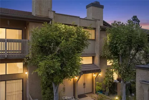 1015 Michelle Ct, Montebello, CA 90640