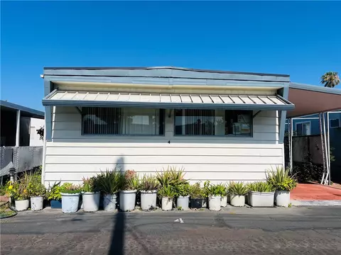 3929 W 5th St #4, Santa Ana, CA 92703