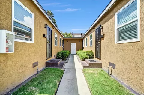 Exterior - 1065 E 19th, Long Beach, CA 90806 photo 1 of 5