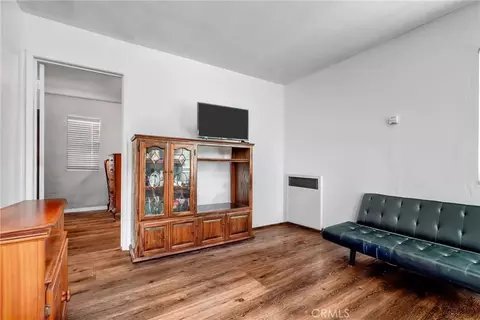 Living - 1065 E 19th, Long Beach, CA 90806 photo 1 of 1