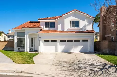 6223 Gretchen Ct, Fontana, CA 92336