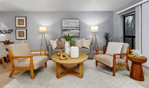 12300 Montecito Rd #39, Seal Beach, CA 90740