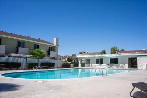 Exterior - 1192 Mitchell #3, Tustin, CA 92780 photo 2 of 8