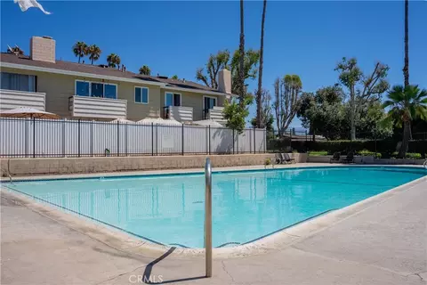 Exterior - 1192 Mitchell #3, Tustin, CA 92780 photo 4 of 8