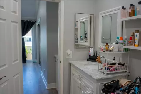 Bath - 1192 Mitchell #3, Tustin, CA 92780 photo 2 of 3