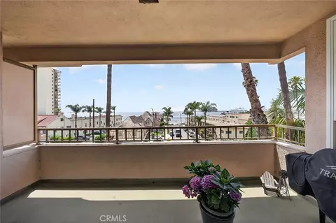 1635 E Ocean #C4, Long Beach, CA 90802