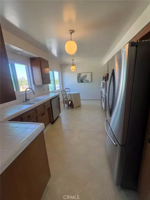 Kitchen - 1635 E Ocean #C4, Long Beach, CA 90802 photo 3 of 3