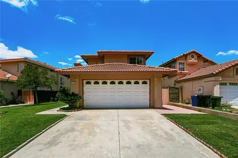 11472 Citrus Glen Ln, Fontana, CA 92337