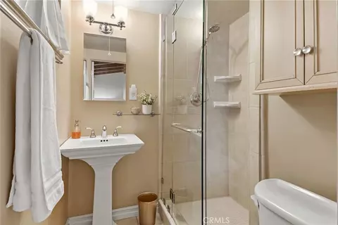 Bath - 534 S Devon, Orange, CA 92868 photo 2 of 2
