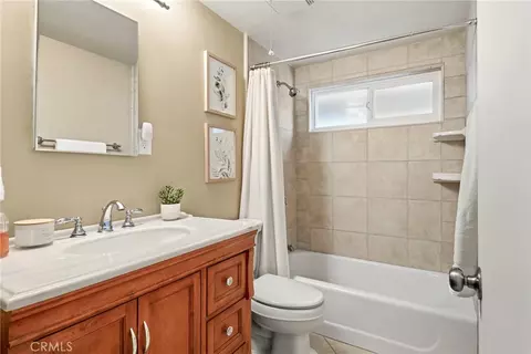 Bath - 534 S Devon, Orange, CA 92868 photo 1 of 2