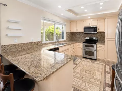 Kitchen - 4100 Ahwahnee Ct, Modesto, CA 95356 photo 1 of 4