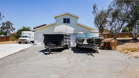 Exterior - 18570 Halter Ln, Riverside, CA 92504 photo 12 of 22