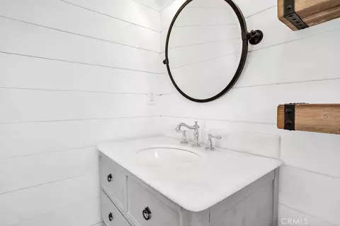 Bath - 8060 Lemon, La Mesa, CA 91941 photo 7 of 8