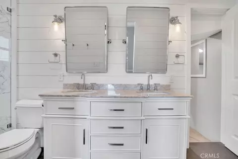 Bath - 8060 Lemon, La Mesa, CA 91941 photo 4 of 8