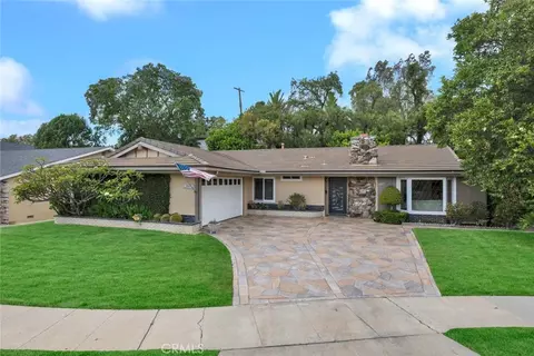 3939 E Lynnwood Ave, Orange, CA 92869