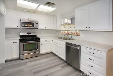 8032 Rose #13, Paramount, CA 90723