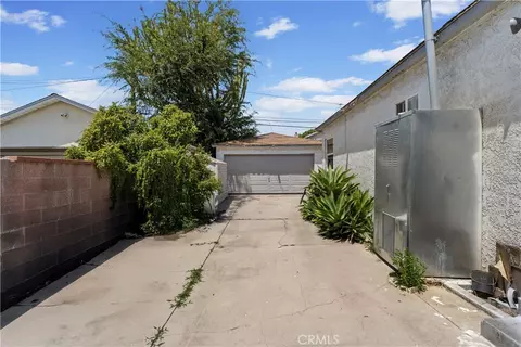 Exterior - 2725 E Tyler, Carson, CA 90810 photo 5 of 7